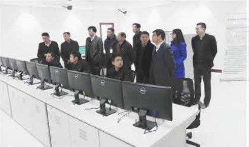 上海電氣呂亞臣等一行考察上海自儀 推進軌道交通領(lǐng)域業(yè)務(wù)發(fā)展