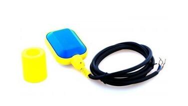 帶浮球液位控制器連接方便、操作平穩(wěn)是水平控制裝置的首選