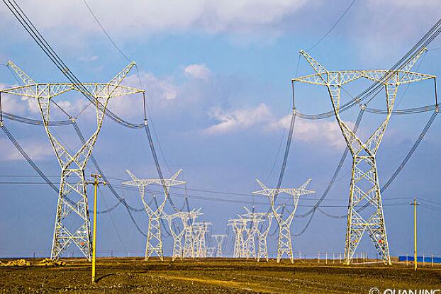 選擇安裝合適尺寸的溫度變送器時(shí)需要考慮什么